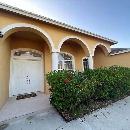 Discover Your Oasis: Tropical Haven In Central Psl Port St. Lucie Dış mekan fotoğraf