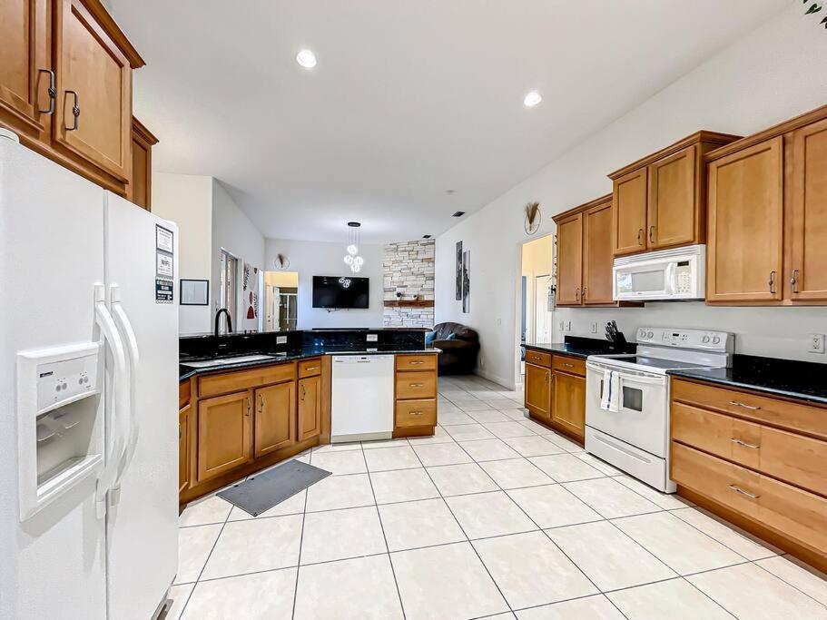 Discover Your Oasis: Tropical Haven In Central Psl Port St. Lucie Dış mekan fotoğraf