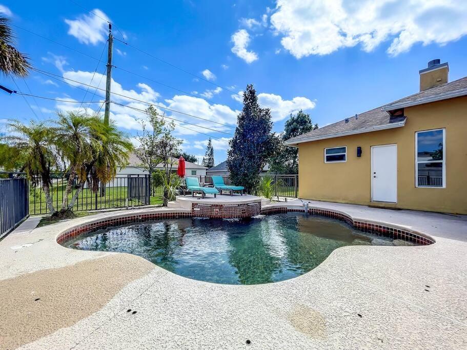 Discover Your Oasis: Tropical Haven In Central Psl Port St. Lucie Dış mekan fotoğraf